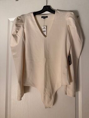 Express Cream V-Neck Puff Sleeve Bodysuit.